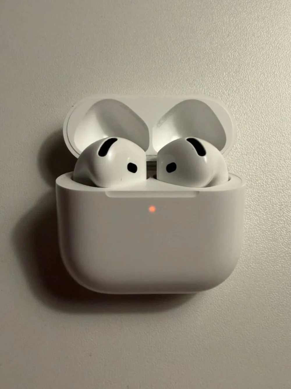 Apple AirPods 4 Bluetooth Earbuds with Charging Case - White